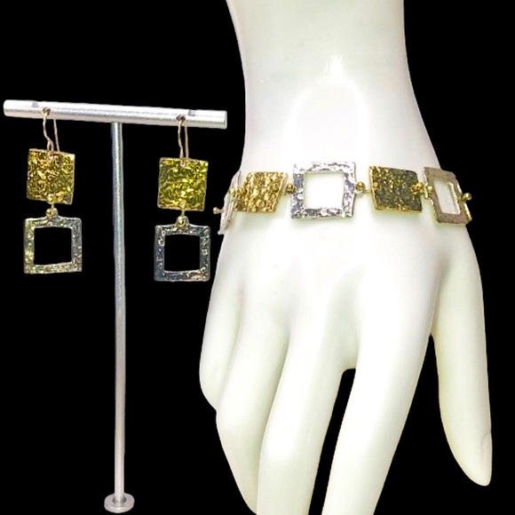 HAMMERED Two Tone Square Earrings and Bracelet Set - Picture 4 of 14